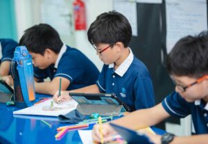 OWIS Secondary students creating art